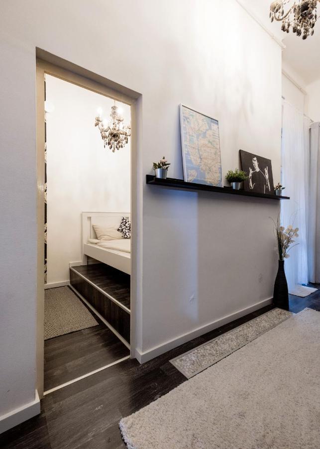 Spacious Apartment Almassy Budapeste Exterior foto